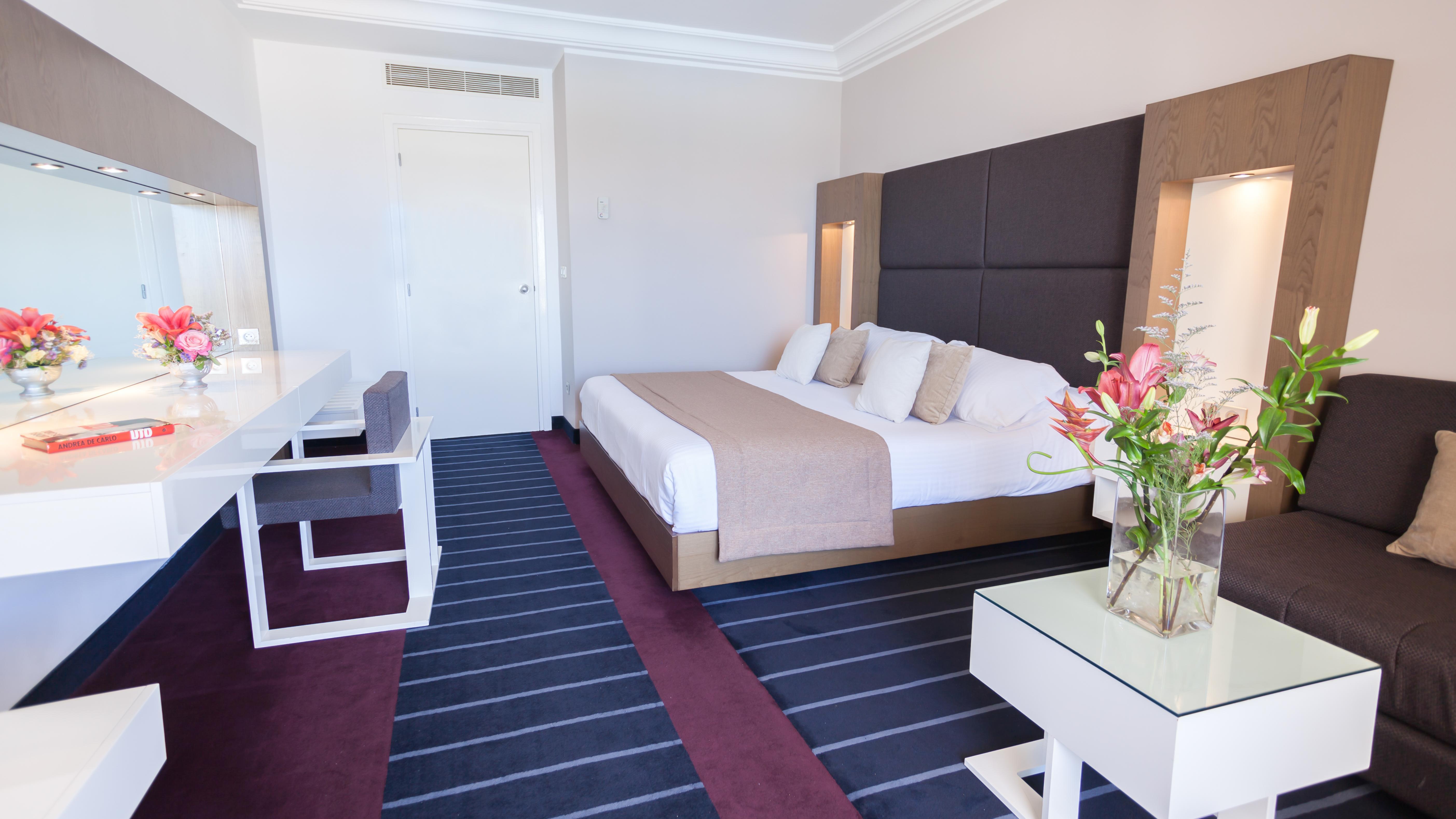 El Mouradi Gammarth Hotel Екстериор снимка A room at the hotel